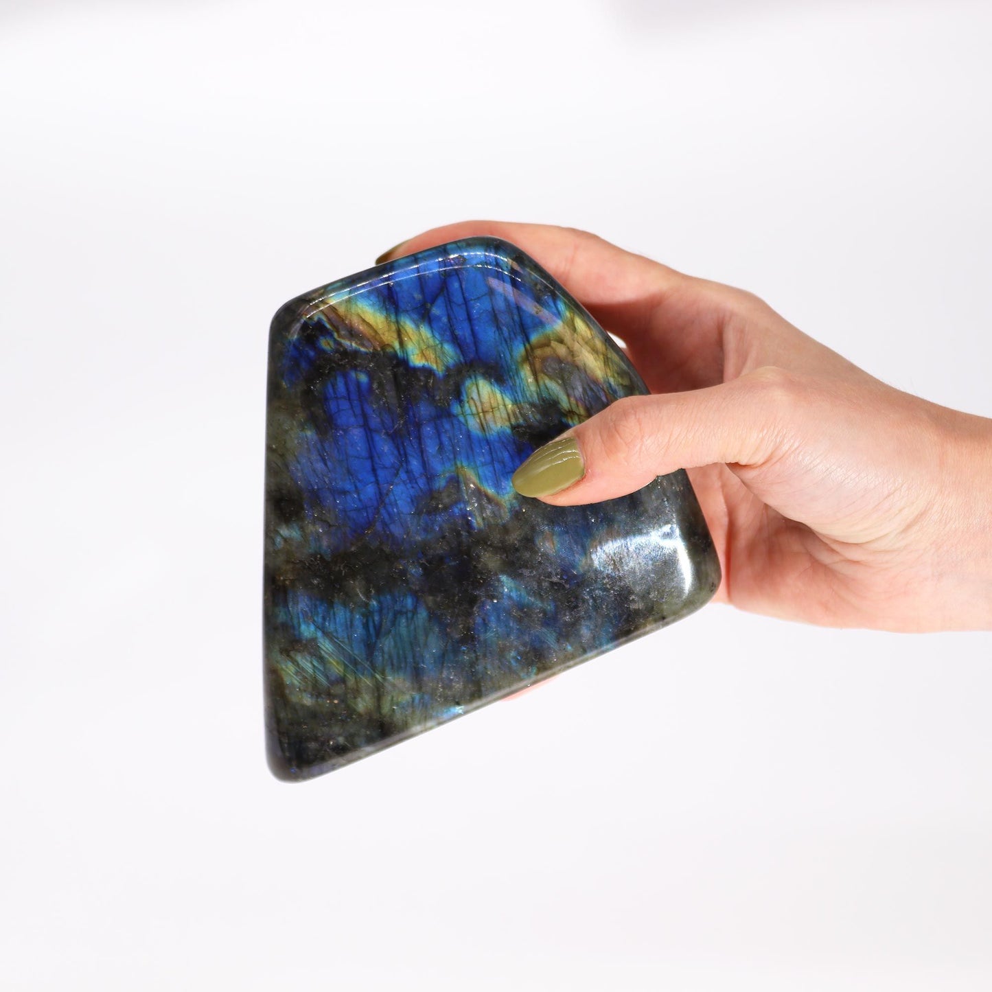 Grande Labradorite de Madagascar – Pierre Polie Naturelle 900 à 1100 g (100 à 170 mm) 