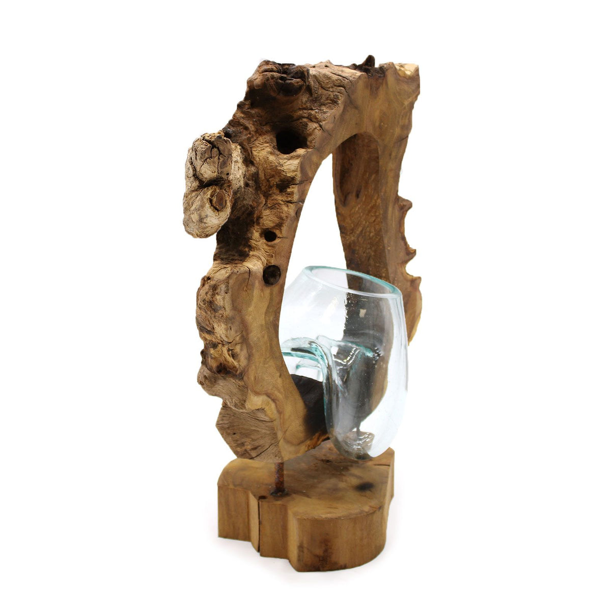 Vase suspendu en verre fondu et bois de Gamal : une décoration artisanale naturelle et originale pour un intérieur bohème et chaleureux. Ozora